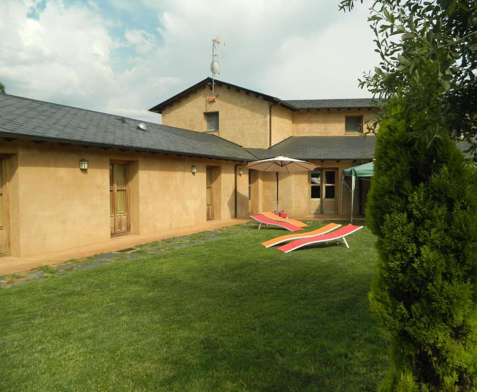 Las Fontaninas Noceda del Bierzo Екстер'єр фото